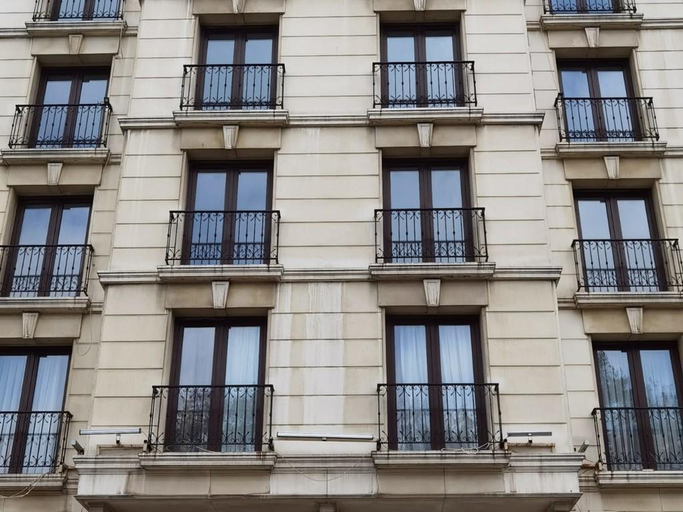 Exterior & Views 2, May Park Hotel, Konak