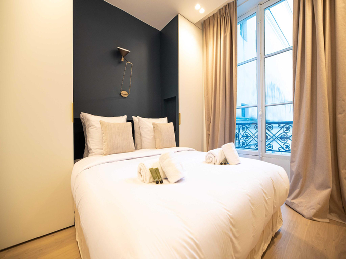 3, Exceptional apt with AC-1BR-4P-Palais Garnier, Paris