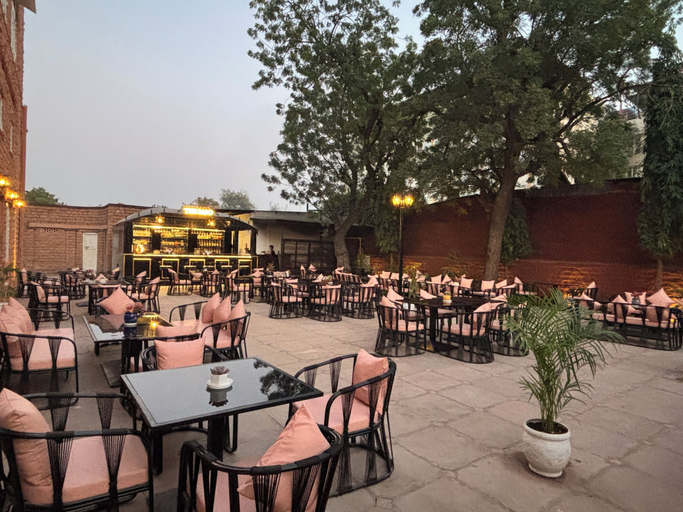 Restaurant 2, Surya Niwas Boutique Hotel & Garden, Jodhpur