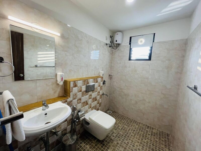 Bathroom 5, goSTOPS PLUS Goa, Vagator, North Goa