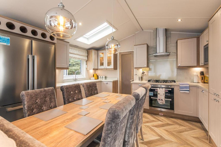 Room 4, Host Stay Lakeside Retreat, East Riding of Yorkshire