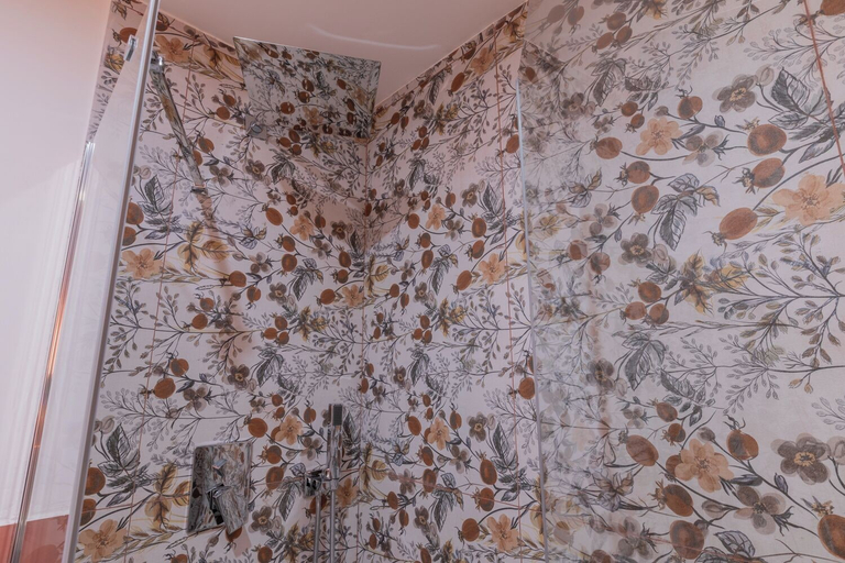 Bathroom 5, Corso Sicilia Design Home by Wonderful Italy, Torino