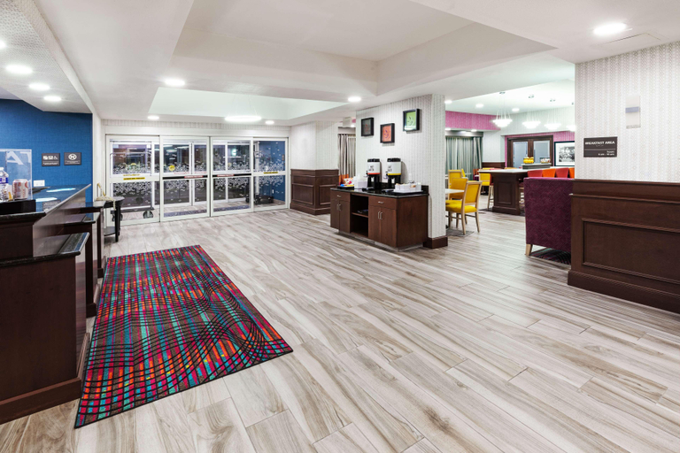 Public Area 2, Hampton Inn Miami, Ottawa