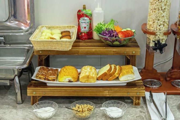 Food & Drinks 5, Four Seasons Hotel (Nanning Zoo Qingchuan Subway Station), Nanning