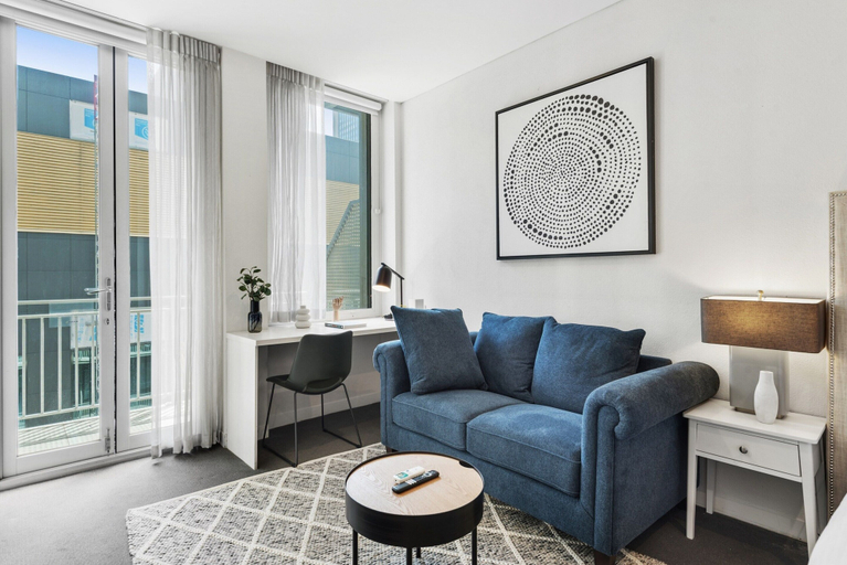 Living area, Cozy 1-bed Studio in the Heart of Melbourne, Melbourne