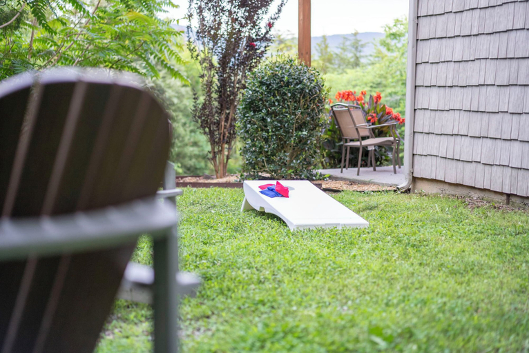 Room 4, Cozy 3BR Lake Access w Sauna, Jefferson