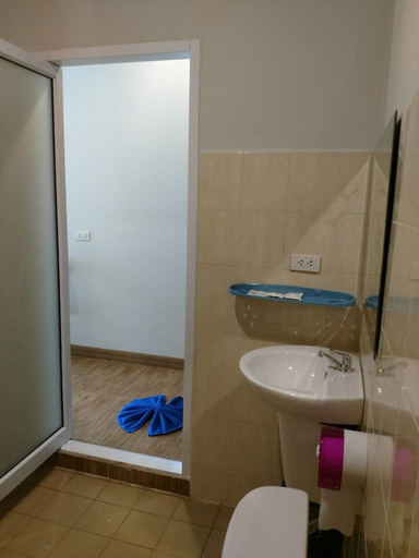 Bathroom 3, Lipe Village Resort, Muang Satun