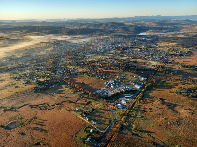 View, Cosy Sun-Filled Cottage, Tenterfield