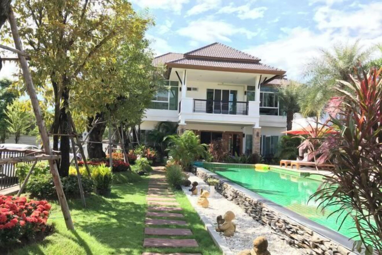 Exterior 2, Amy's Chiangmai Villa with Swimming Pool, San Kamphaeng