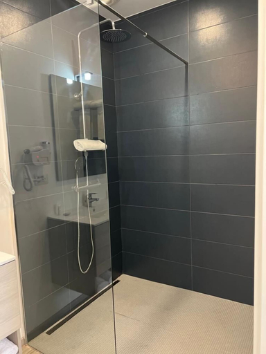 Bathroom 4, Hotel Baia Delle Sirene, Messina