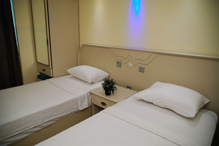 Bedroom 2, Blue Palace Hotel & Family, Marmaris