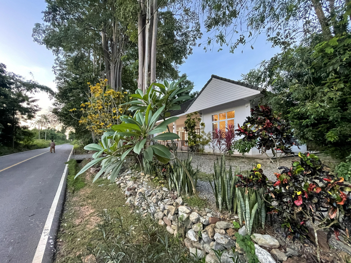 Others 5, Silpasom ARTstay  Suratthani, Phunphin