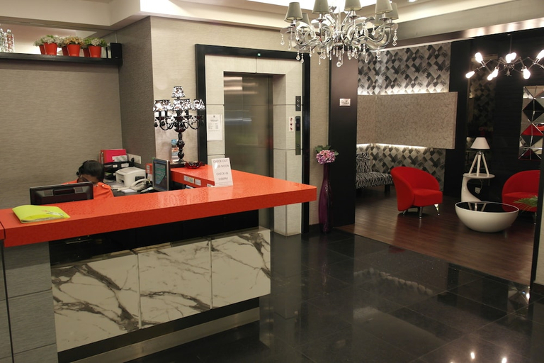 Public Area 2, De Hotel, Kinta