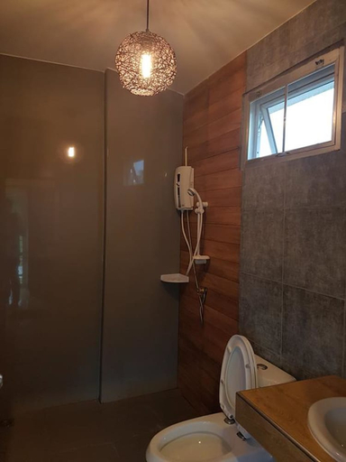 Bathroom 4, Suwi Coco Ville resort, Muang Ubon Ratchatani