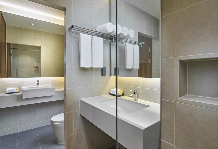 Bathroom 4, Amp Am House Hotel, Huai Kwang