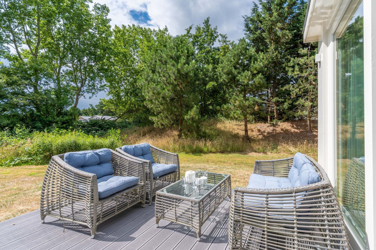Balcony 2, Charming Country House for 4 People, Texel