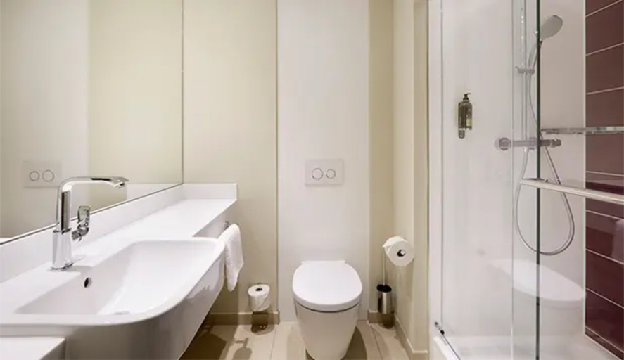 Bathroom 4, Premier Inn Lindau, Lindau (Bodensee)