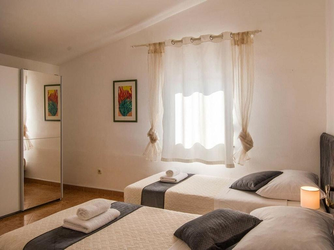 Bedroom 2, Villa Grace Felice, Vodnjan