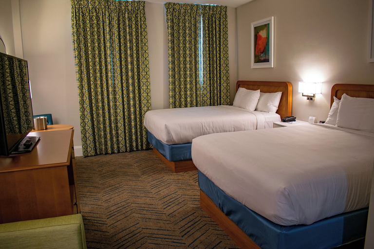 Bedroom 4, Centennial Plaza Resort Gulfport, Harrison