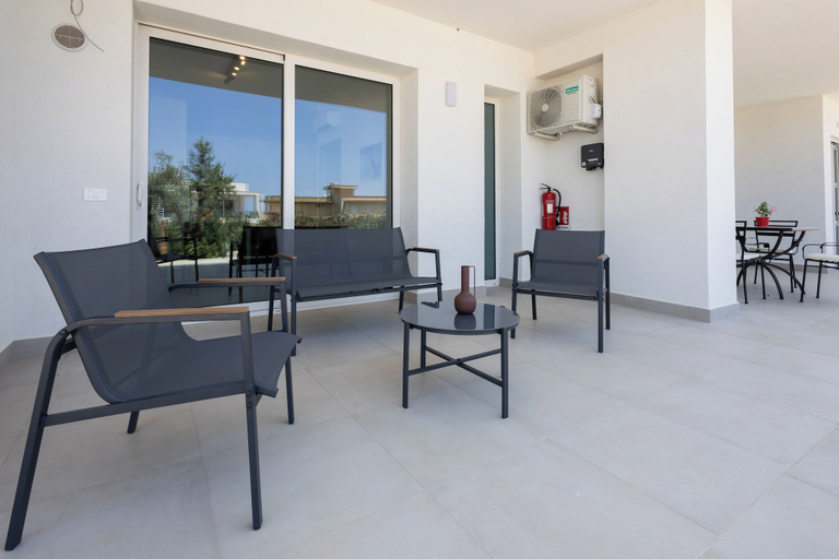 Terrace/patio 5, Dara Holiday Apartment, Trapani