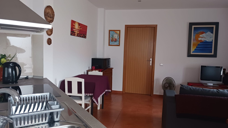 Room 3, Terrace Villa With Sea View, Funchal