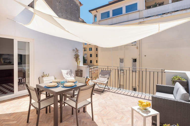 Terrace/patio 4, Luxury New Sorrento Home With Terrace - Sleeps 12, Napoli