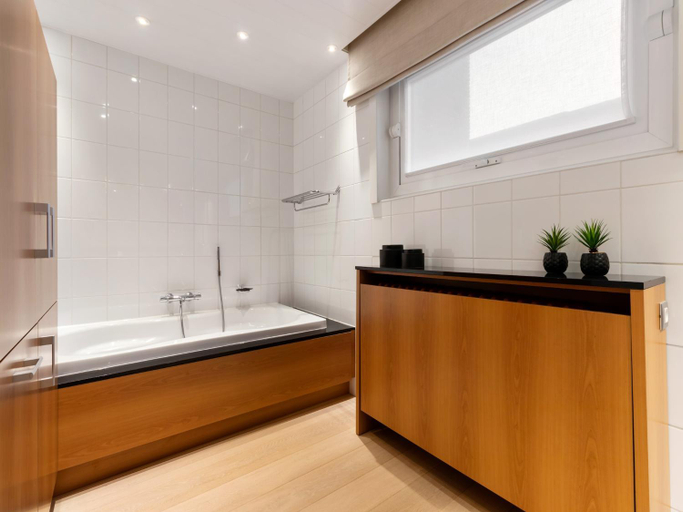 Bathroom, Beachfront Home with Sauna, West-Vlaanderen
