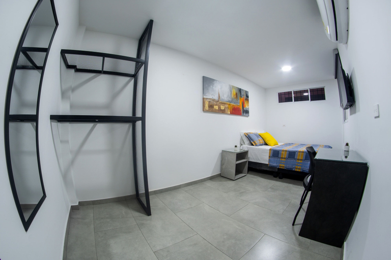 Room 5, CASA HABITACIONAL M&C, Santiago de Cali