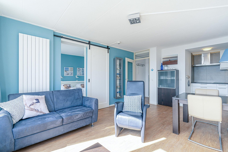 Living room 2, 2 Person Apartment With Island View, Texel
