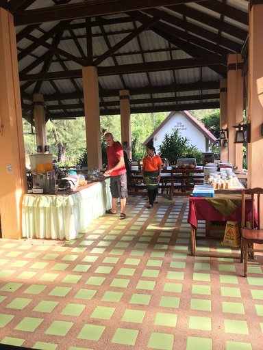 Food & Drinks 5, Good Days Lanta Beach Resort, Ko Lanta