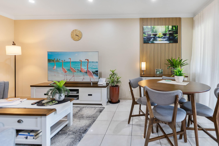 Room 3, Zen Escape Resort Pool BBQ Retreat, Cairns