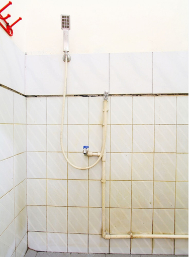 Bathroom 5, Hotel O Mutiara, Magelang