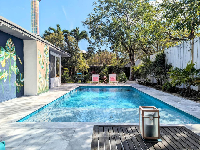 Room 3, Castaways Casita Saltwater Pool Dog Friendly, Broward