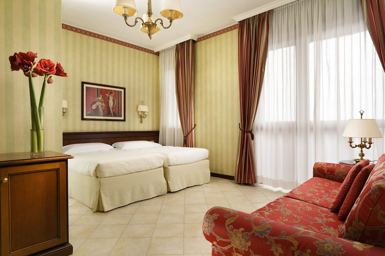 Bedroom 2, UNA HOTELS Hotel Residence Contessa Jolanda Milano, Milano