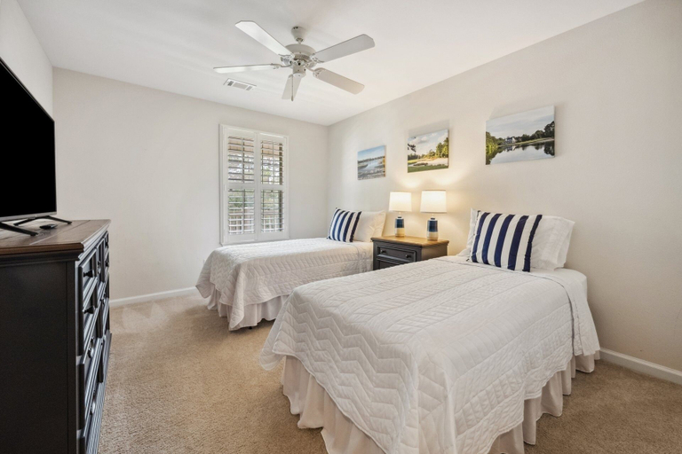 Room 2, Relax At Pawleys After Dark 2 Bedroom Condo by Peace Vacations, Georgetown