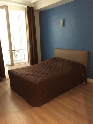 Bedroom 4, Hotel Allety, Paris