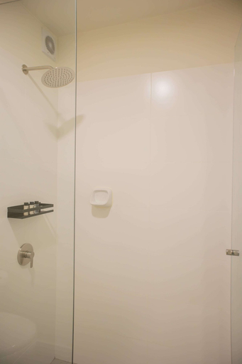 Room 2, w Striking 1BR Duplex in Miraflores, Lima