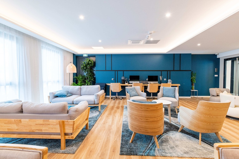 Public Area 3, Woods Hôtel Genève - Thoiry, Ain