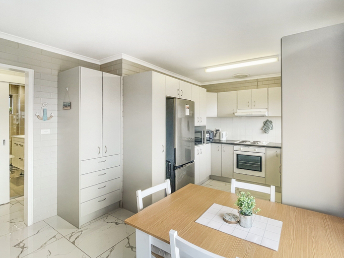 Private kitchen 4, Serene Coastal Retreat With Carport, Eurobodalla