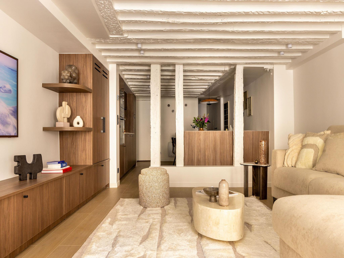 3, Luxury apartment -2BR-6P- Musee du Louvre, Paris