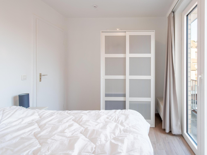 2, Apartment in Mariakerke with Stunning Sea View, West-Vlaanderen