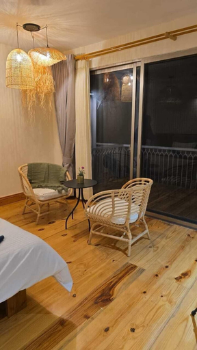 Room 1, Over The World, Nainital