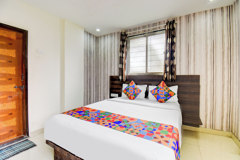 Room 3, Fabhotel Galaxy Inn I, Pune
