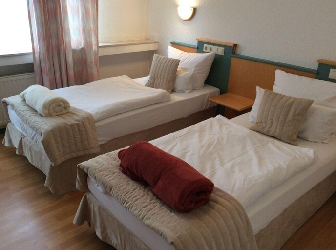 Bedroom 4, Hotel Elsen, Rhein-Kreis Neuss