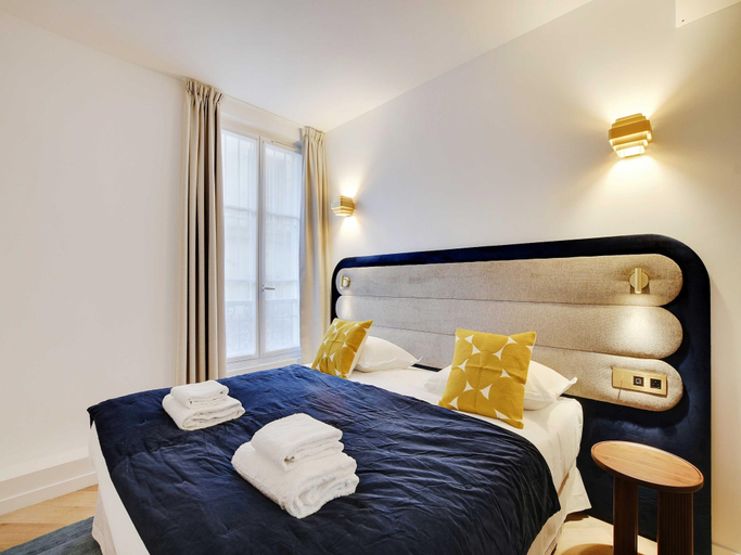 Bedroom 3, Spacious Apartment - Bastille, Paris