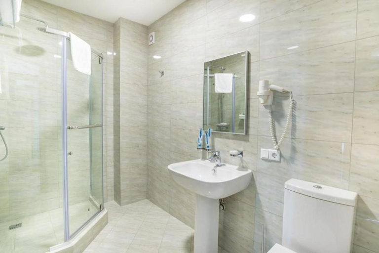Bathroom 4, Royal Palace Hotel, Almaty