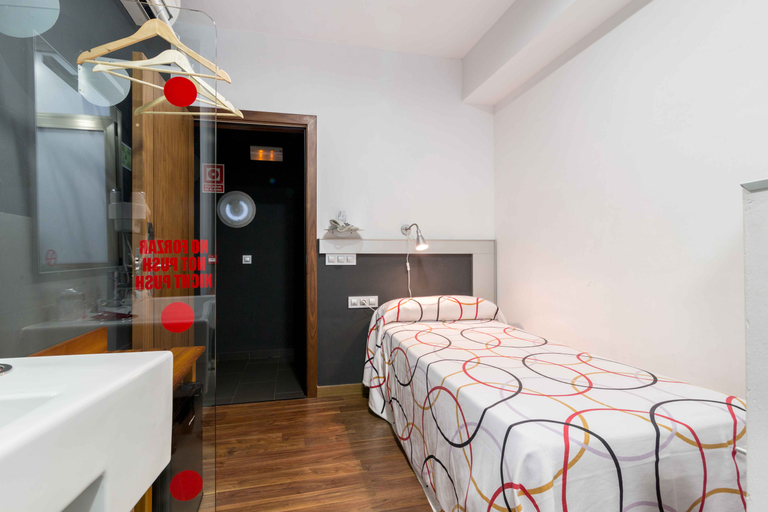 Bedroom 5, Residencial hotelera La Colombina, Santa Cruz de Tenerife
