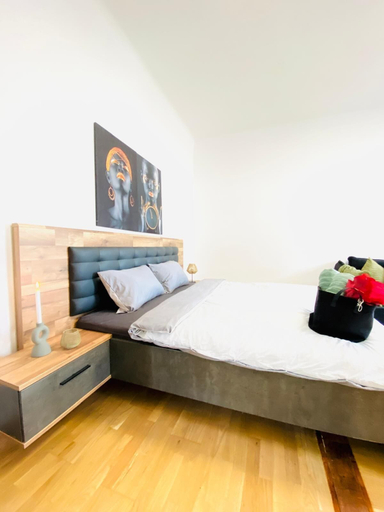 Room 2, Bright 2BR Apartment Near Westbahnhof, Wien