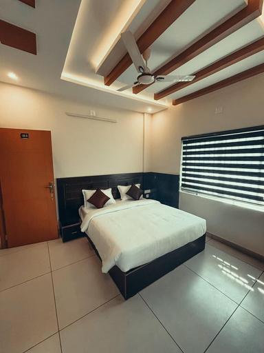 Room 4, Azay Luxurious Apartment, Wayanad