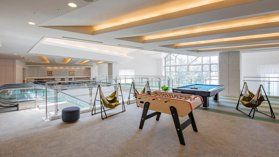 Food & Drinks 5, Seagaia Forest Condominiums, Miyazaki